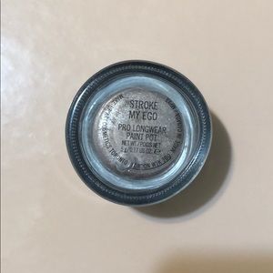 MAC Pro Longwear Paint Pot